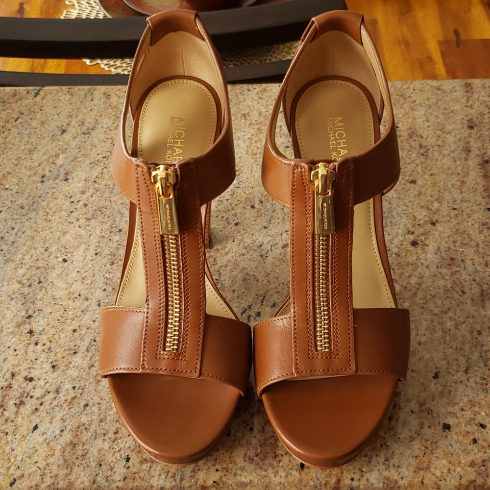 Michael Kors Berkley Sandal